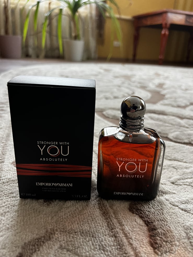 Відгуки про Armani Emporio Stronger With You Absolutely парфуми